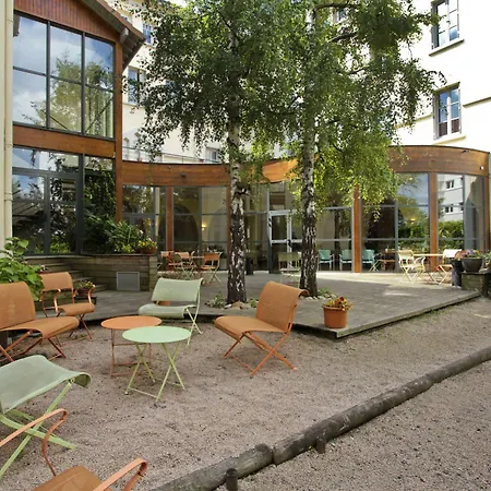 מלון Centre Jean Bosco