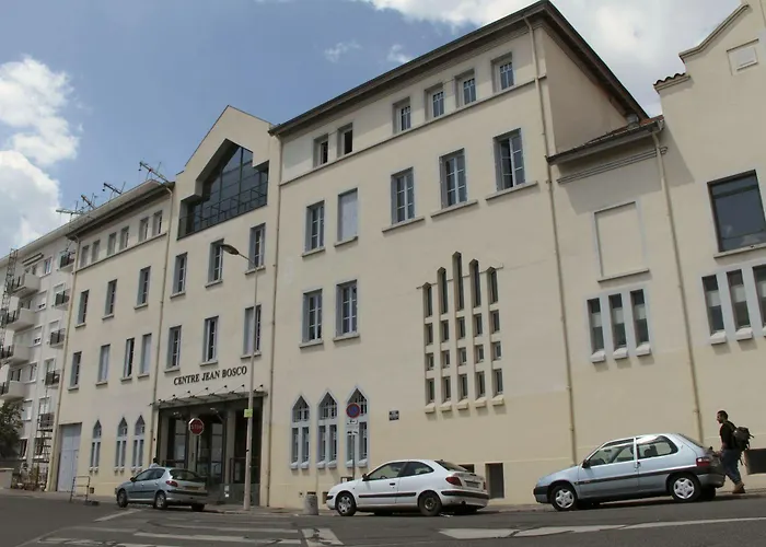 Centre Jean Bosco 5*